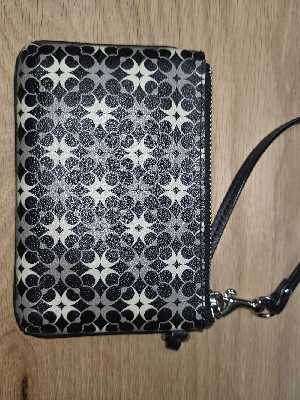 Coach Black and Cream Signature Wristlet